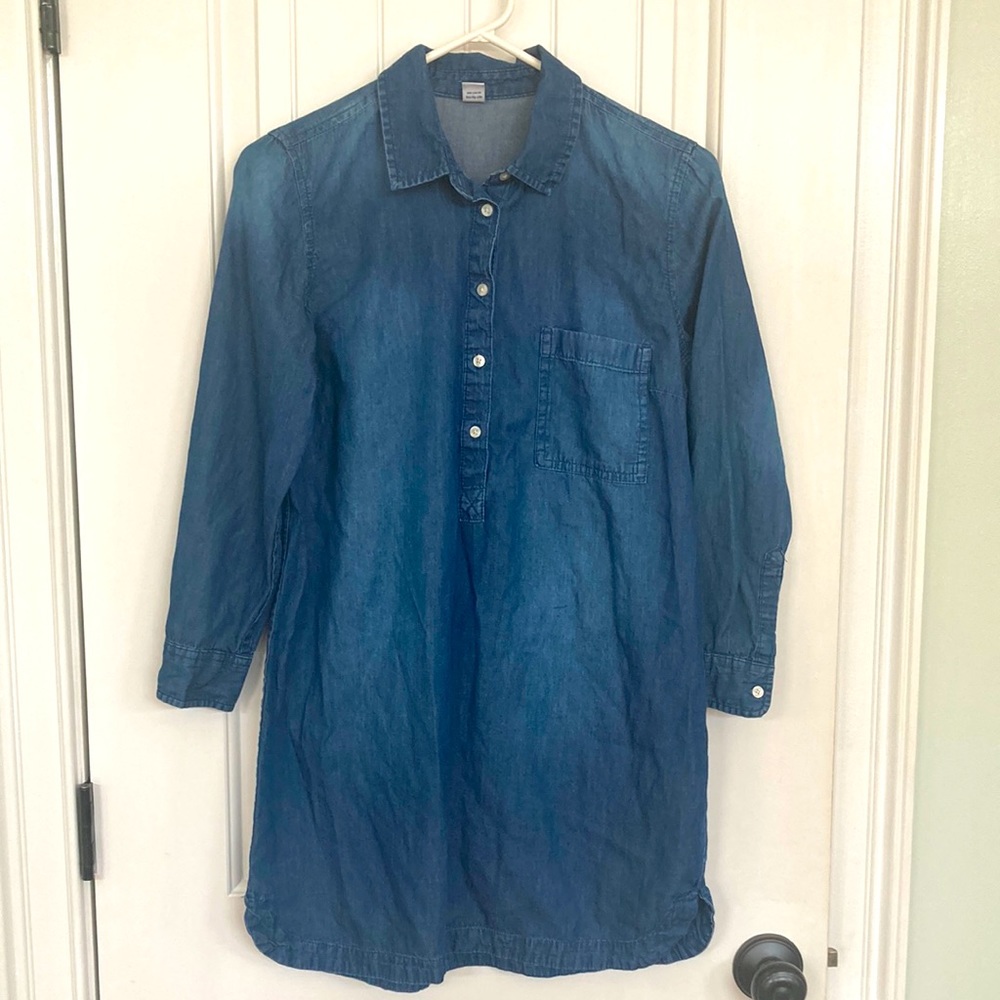 Old Navy Jean Shirt Dress. Size Small Petite. So Cute!! Blue Jean Buttons